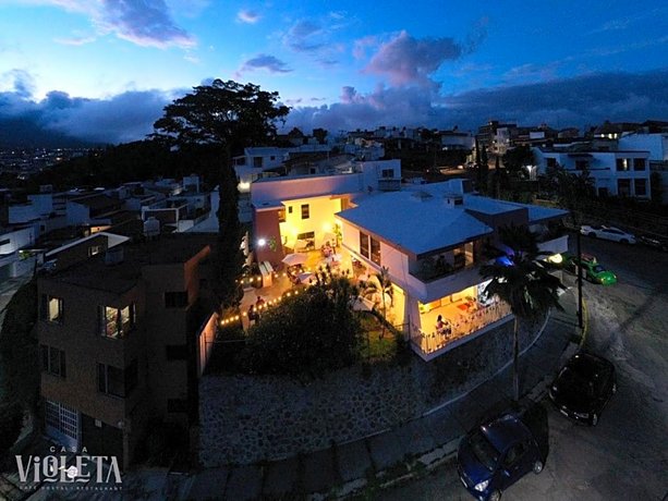 Hostal Casa Violeta