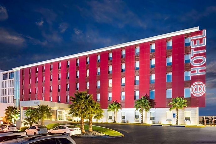 Four Points by Sheraton Distrito Uno Chihuahua