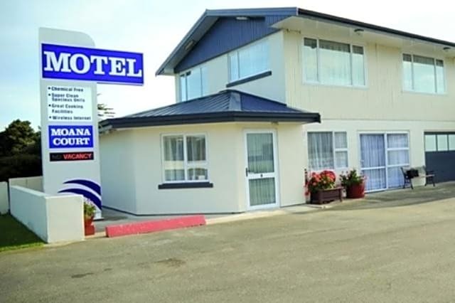 554 Moana Court Motel