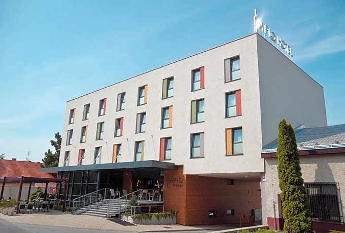 Impiq Hotel