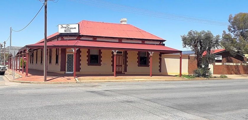Daydream Motel And Apartments