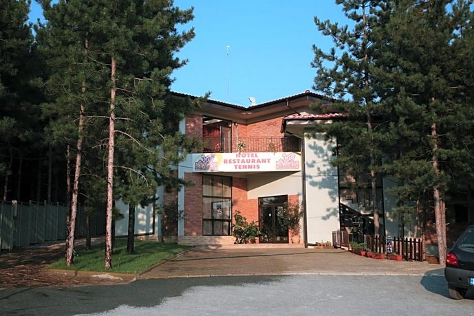 Jack Family Hotel