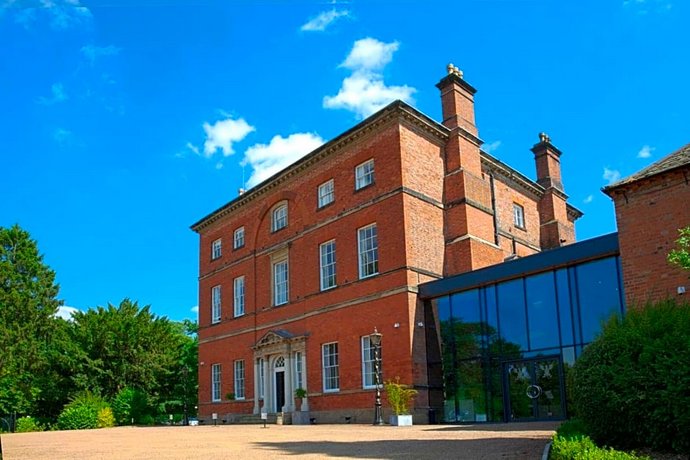 Winstanley House
