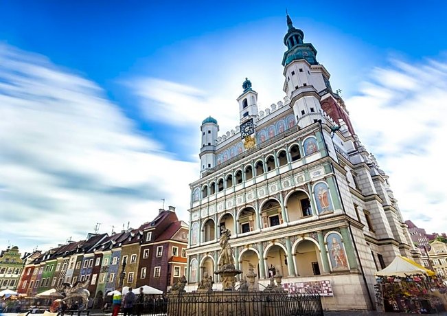 Opera Hostel