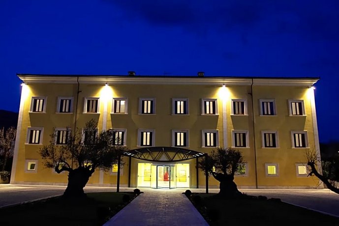 La Dimora Del Baco Hotel