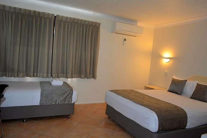 Rocky Gardens Motor Inn