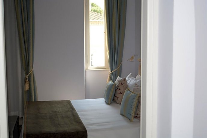 Les 7 Suites Erica