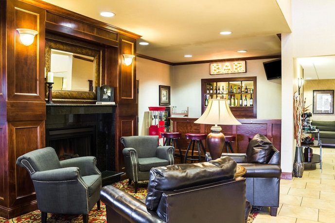 Quality Inn and Suites Airport North
