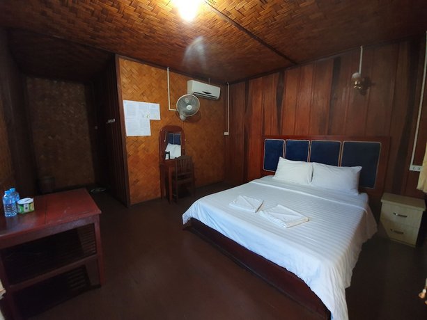 Vang Vieng Garden Bungalow