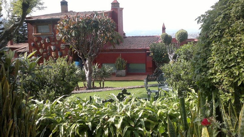 Villa San Jose Hotel & Suites