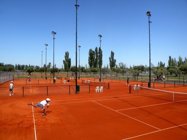 Algodon Wine Estates & Champions Club
