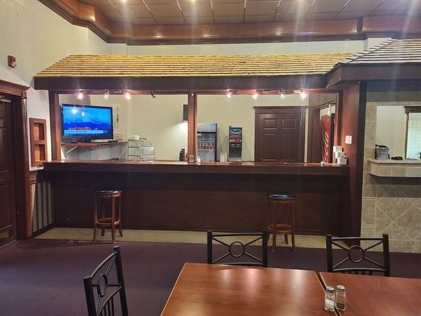 USA Stay Hotel and Suites