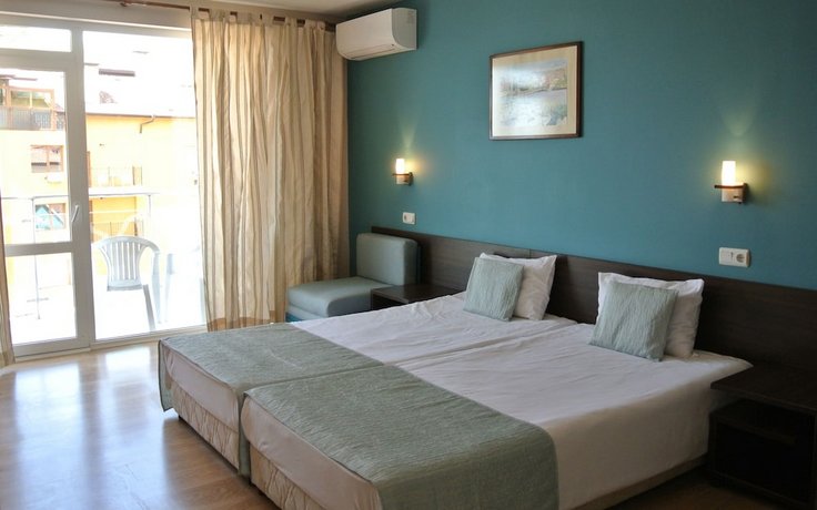 Valeo Hotel