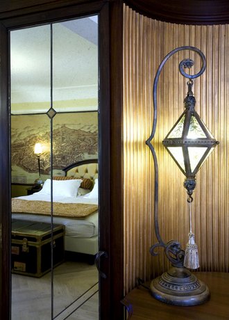 Grand Hotel Savoia