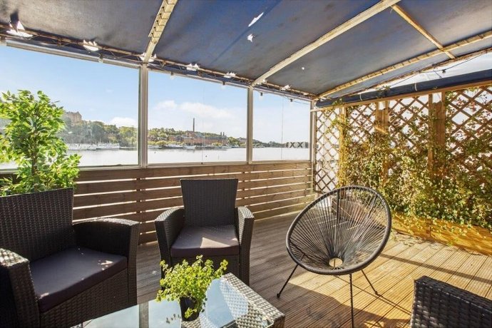 Mälardrottningen Yacht Hotel