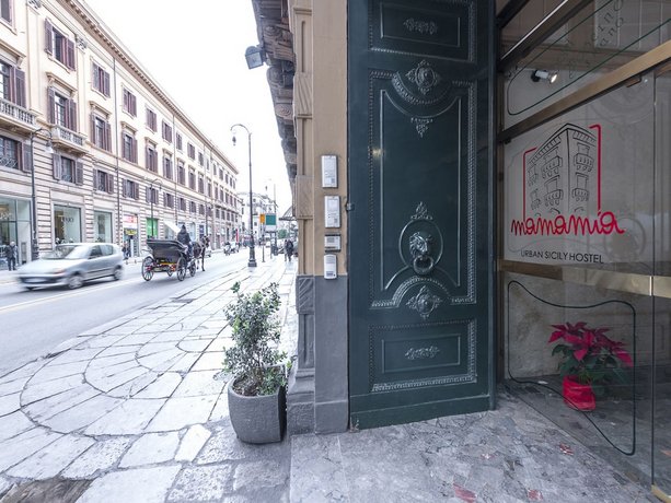 Mamamia Al Teatro Biondo