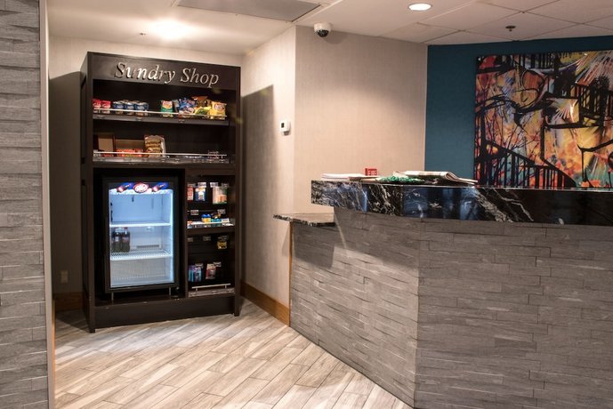 Greenstay Hotel & Suites Central