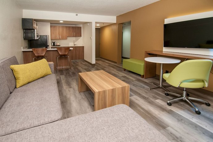 Four Points By Sheraton Alexandria