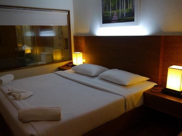 Baan Saikao Plaza Hotel & Service Apartment