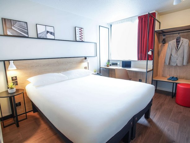 ibis Tours Centre Giraudeau