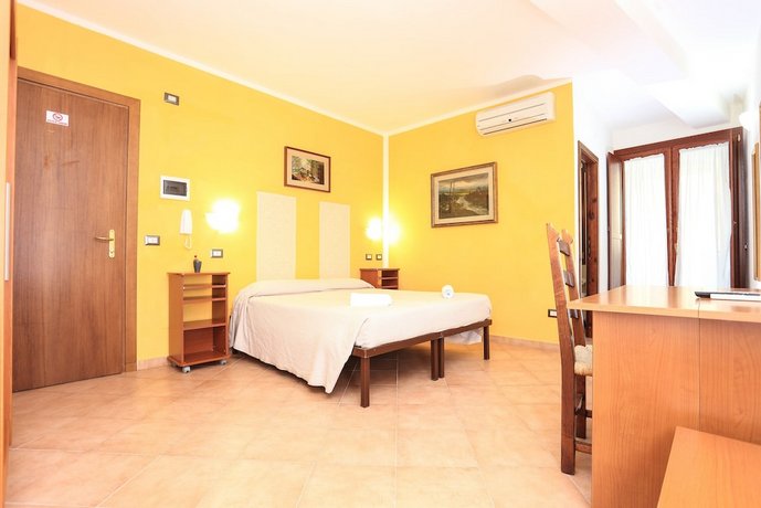 Hotel Villa Piras