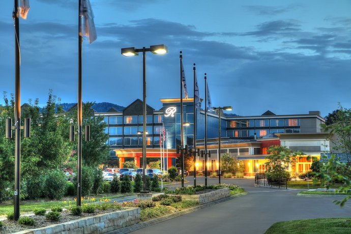 The Ramsey Hotel & Convention Center