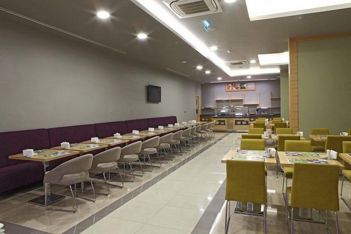Holiday Inn Express Manisa - West