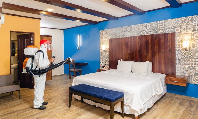 Hacienda Inn