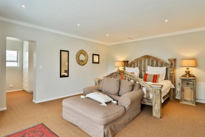 The Whale's Tale Guesthouse