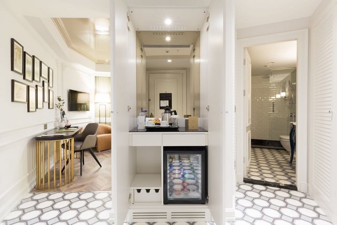 DoubleTree by Hilton Izmir Airport