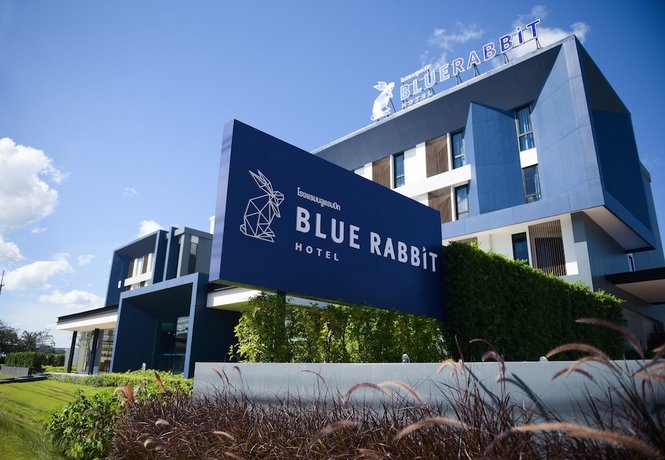 Blue rabbit hotel