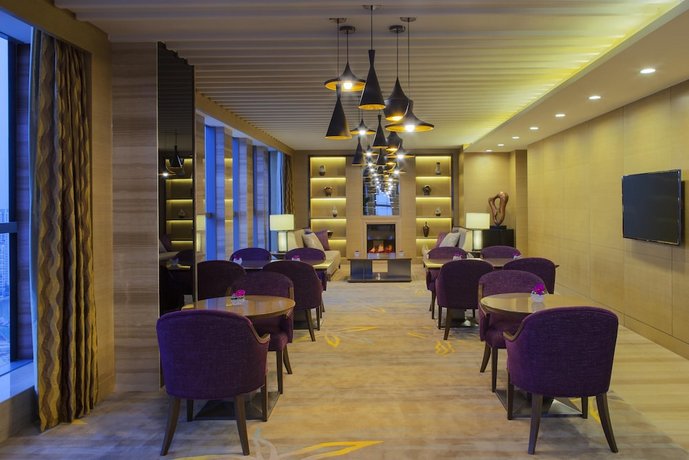 Crowne Plaza Tianjin Meijiangnan