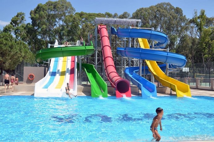 Kustur Club Holiday Village
