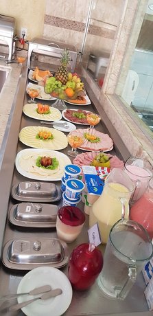 Golden Beach Hotel