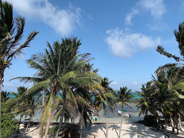 Caye Casa