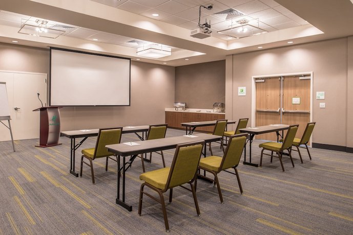 Holiday Inn Joplin