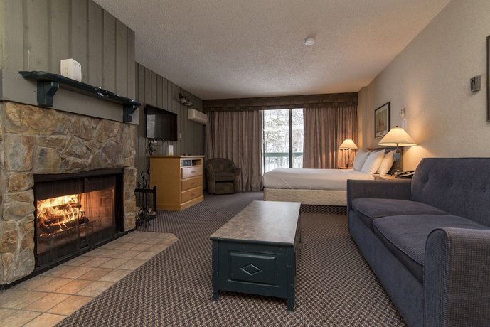 Douglas Fir Resort & Chalets