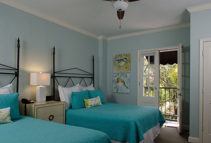 Old Capitol Inn