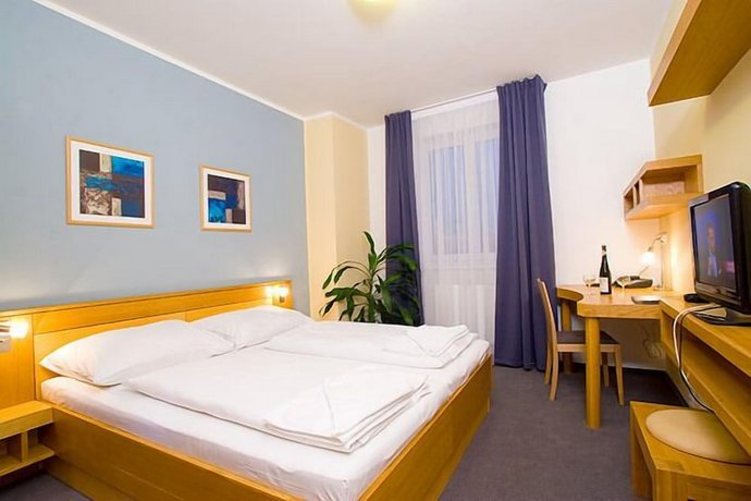 Hotel Trend