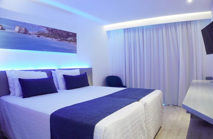 Anonymous Beach Hotel (Adults 16+)