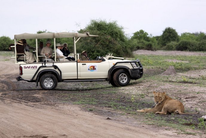 Cresta Mowana Safari Resort & Spa