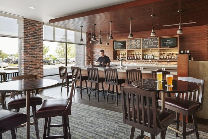 Courtyard by Marriott Portland Downtown/Waterfront