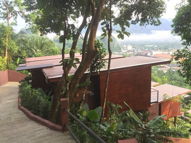 Blue Mountain Phangnga Resort