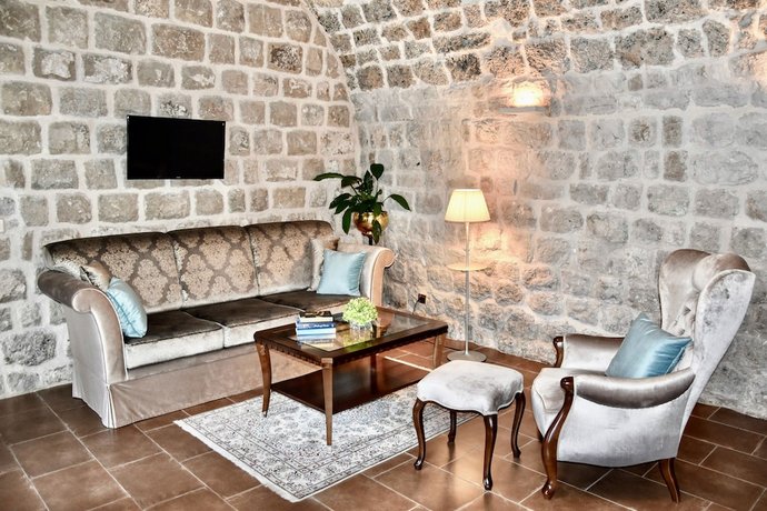 Hotel Kazbek