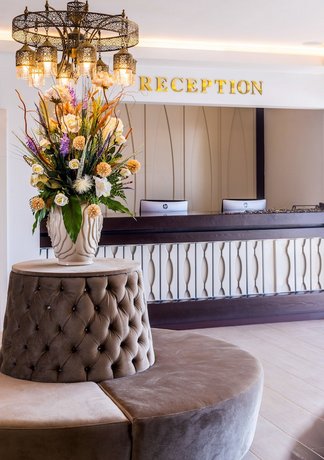 Oscar Park Hotel