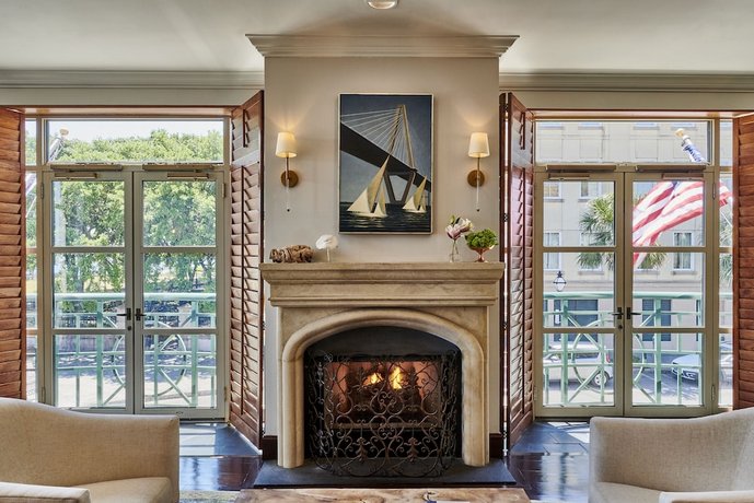 Harbourview Inn