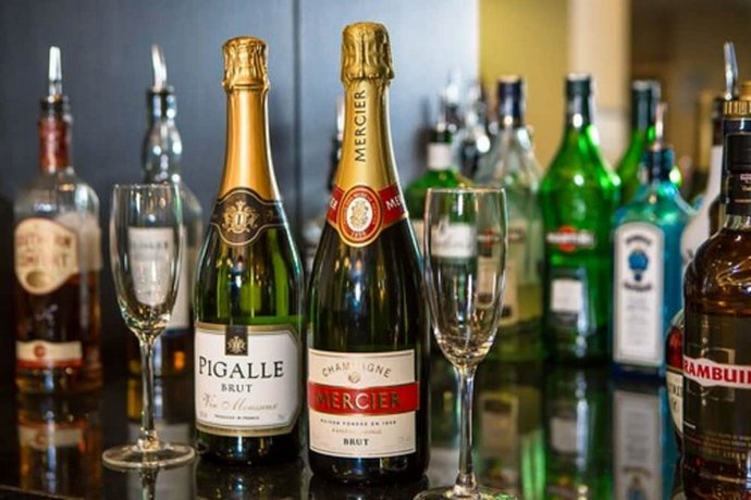 Holiday Inn Express Manchester Airport