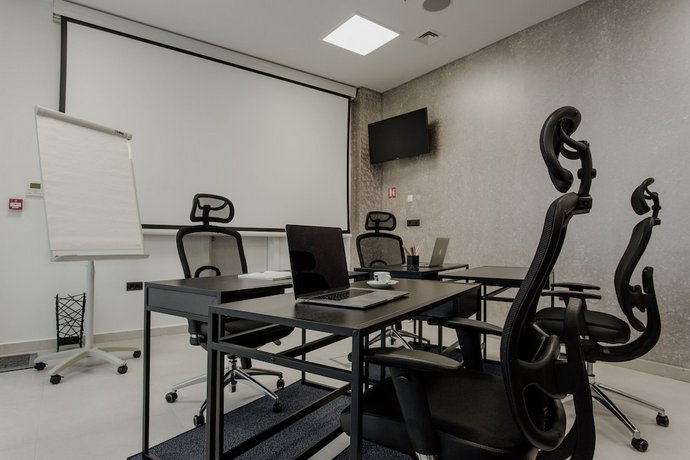 Marvie Hotel & Health