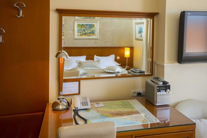 Royal Suites