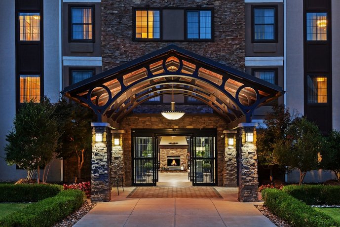 Staybridge Suites Tulsa-Woodland Hills